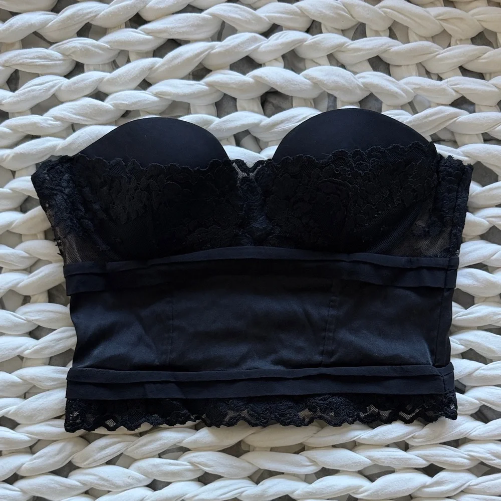 EUC LA PERLA Elegant Black Lace Bustier 32D - Picture 1 of 3